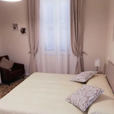 Maison D'amelia Apartament La Spezia