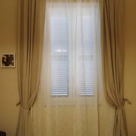 Maison D'amelia Apartament *